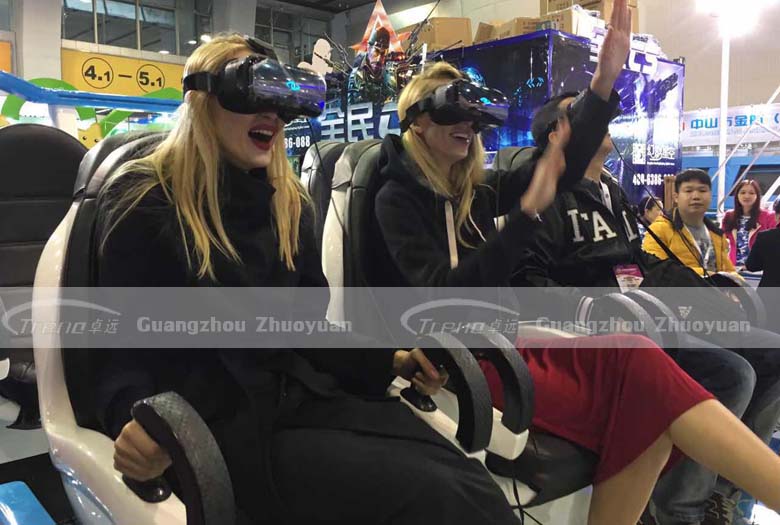 Xindy VR equipment players’ facial expression (3)