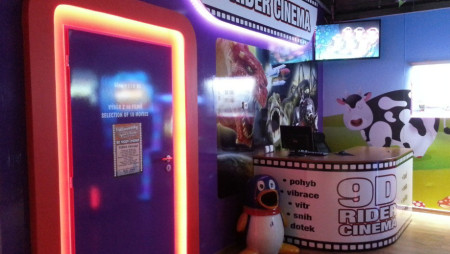 Czech 9D Rider Cinema