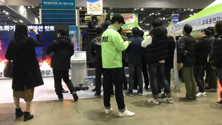 Xindy  Vibrating VR Simulator in korea